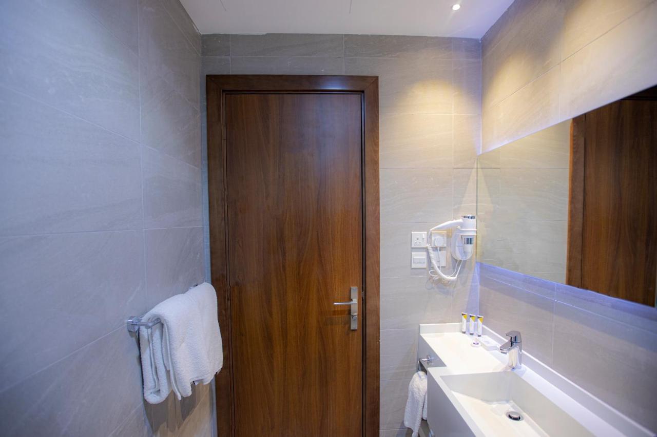 Hafawah Suites Medina Bagian luar foto