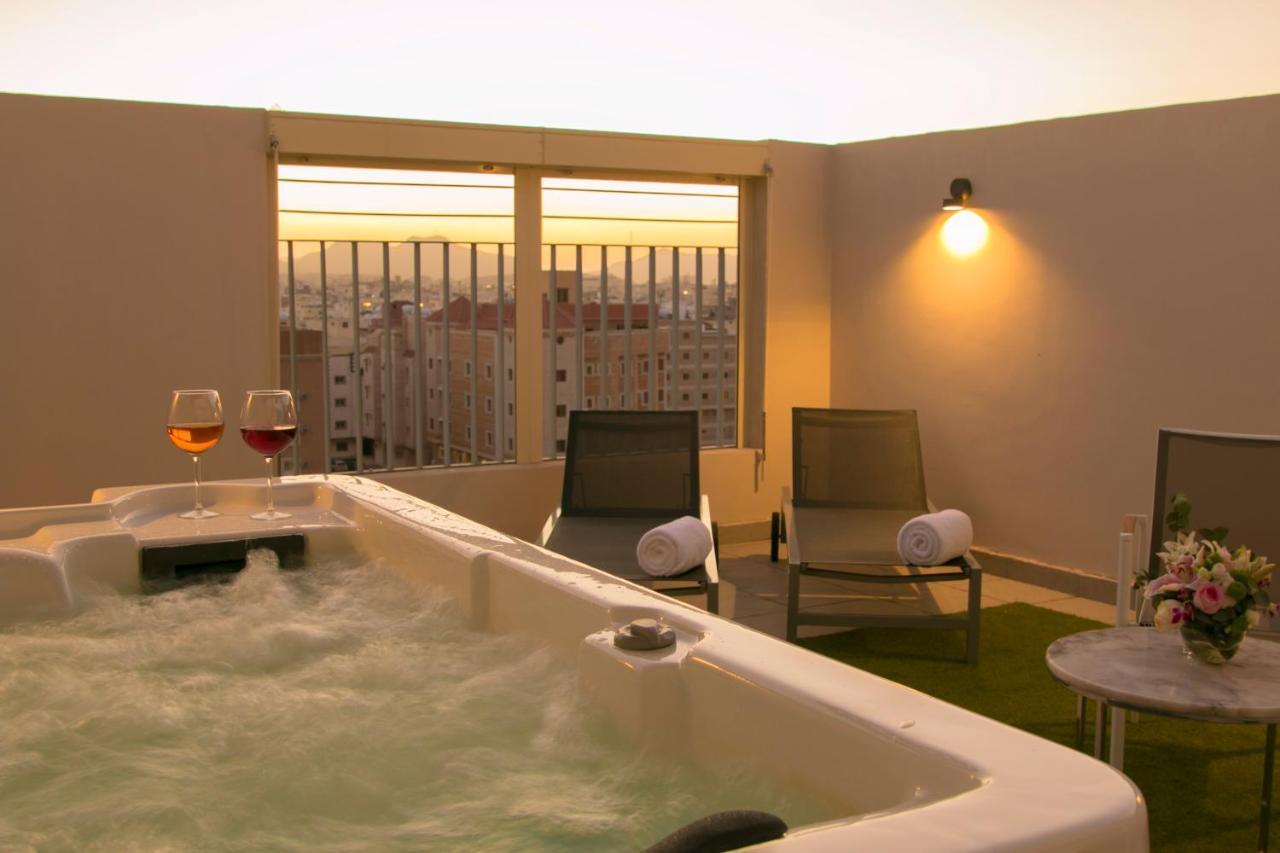 Hafawah Suites Medina Bagian luar foto
